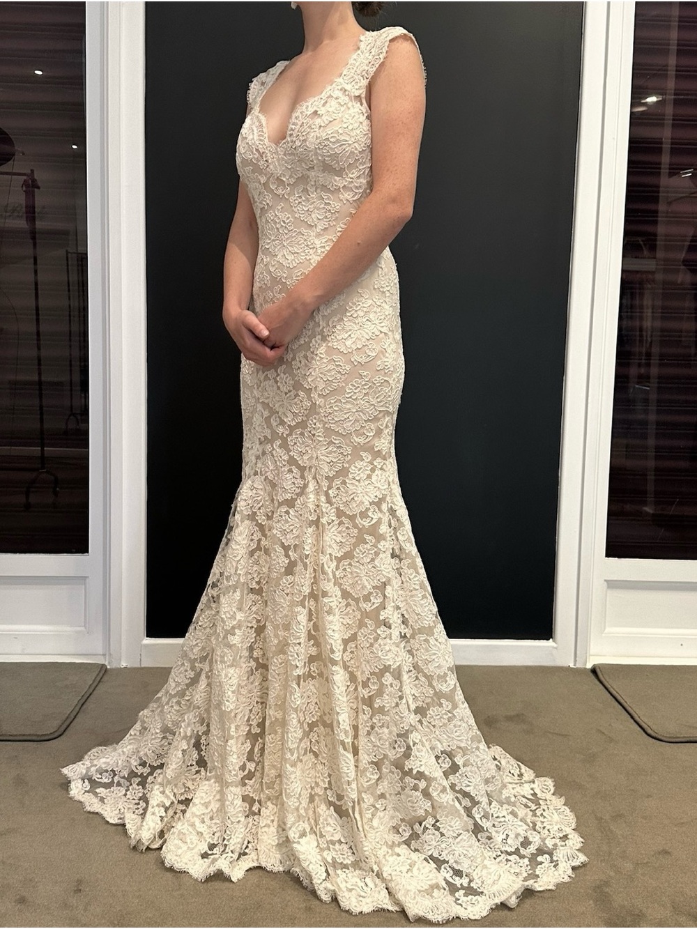 Monique Lhuillier Scarlet Size 2